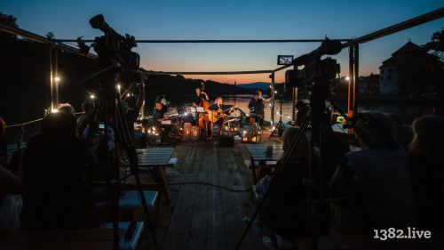 dogodki v živo - 1382.live